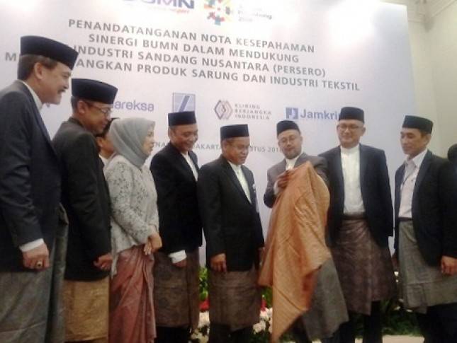 Lima BUMN Bersinergi untuk Kembangkan Bisnis Industri Sandang Nusantara