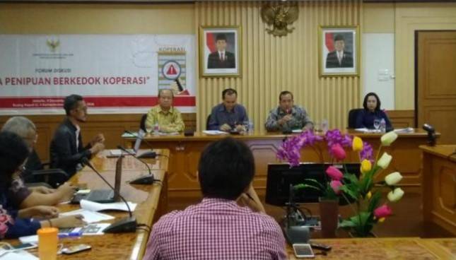 OJK Blokir 404 Aplikasi Fintech Ilegal