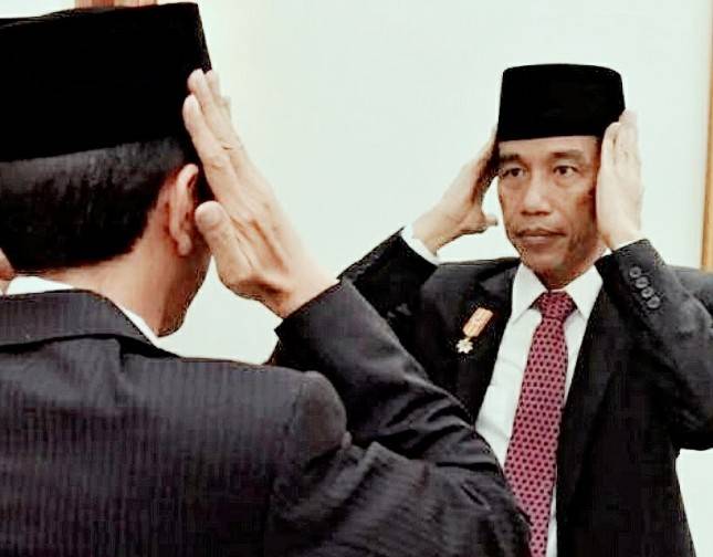 Sungguh Hebat! Jokowi Duduki Posisi ke-12 Tokoh Islam Paling Berpengaruh di Dunia, Kalahkan Imam Besar Al Azhar Mesir