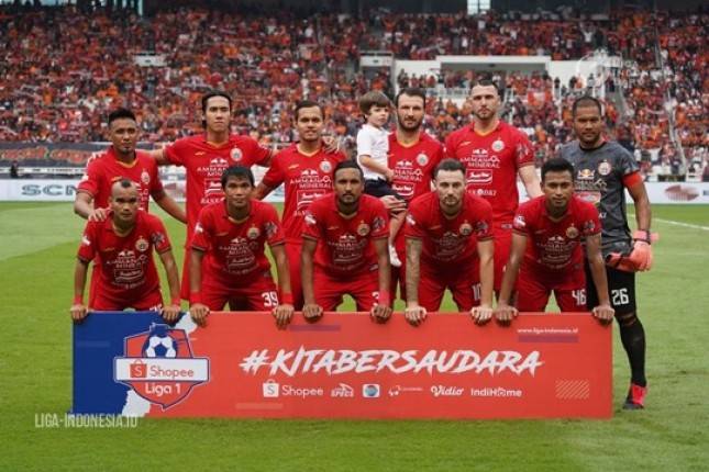 Skuad Macan Kemayoran Laksanakan Latihan dengan Perhatikan Protokol Kesehatan