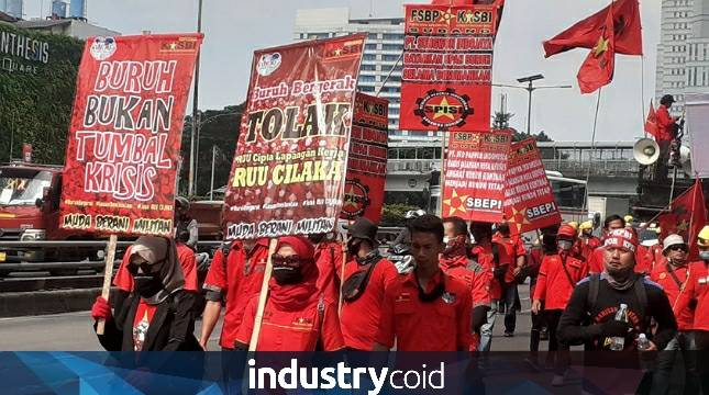 Regulasi Pemerintah Dinilai Berbelit-belit, Pekerja Sektor IHT dan Makanan Minuman Makin Tak Sejahtera
