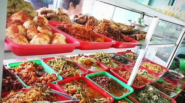 Masyarakat Siap-siap Tak Bisa Makan Enak! Ratusan Pengusaha Warteg Bakal Alami Kebangkrutan