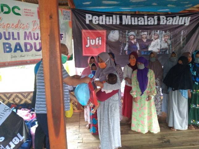 Mualaf Baduy Hidup Secara Bertani