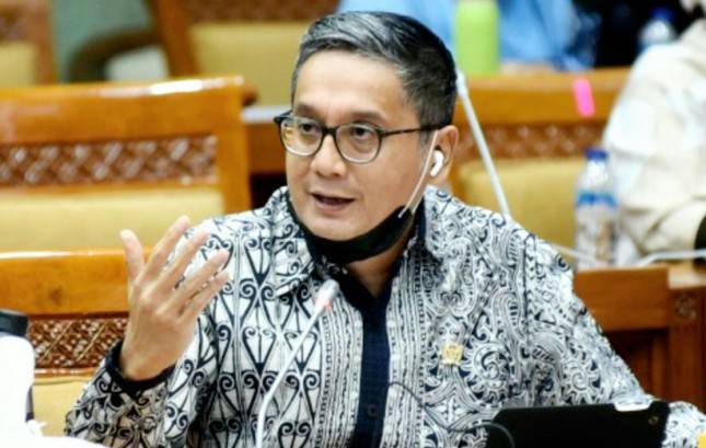 Perjuangkan Nasib Guru Honorer, Putra Nababan Ingatkan Kemendikbud Soal Visi Misi Jokowi: Sejahterakan Guru! Angkat Guru Bantu Jadi PNS