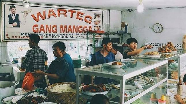 Waduh, 400 Warteg di Jakarta Timur Bangkrut! Masyarakat Siap-siap Engga Bisa Makan Enak