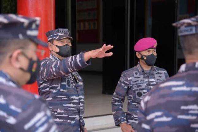 KASAL Laksamana TNI Yudo Berkunjung ke Sarang Petarung Marinir