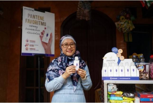 Kurangi Polusi Sampah Plastik, Kini Ada Kemasan Sampo Pakai Ulang