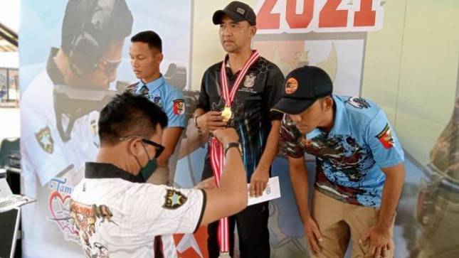  Mabes TNI AL Juara Lomba Menembak Bupati  Bandung Championship 2021