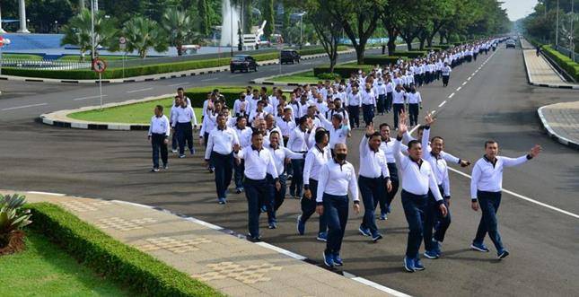 KASAL  Laksamana TNI Yudo Margono Perintahkan Prajurit TNI AL Perhatikan Keluarga