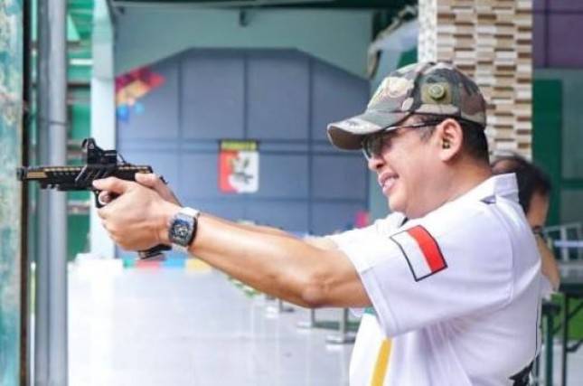 Ketua MPR RI Ajak Pemilik Izin Khusus Senjata Api Bela Diri Tingkatkan Kemampuan Menembak