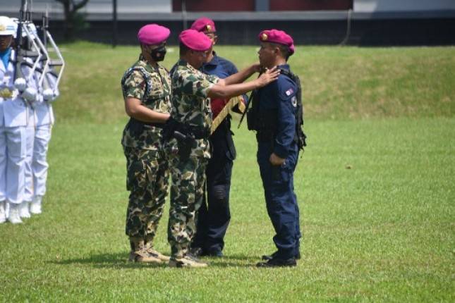 Putra Batak Kolonel Marinir Samson Sitohang Komandan Denjaka