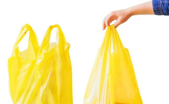Industri Secara Tegas Tolak Penerapan Tarif Cukai Plastik