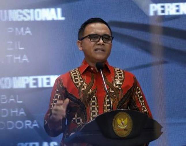 Resmikan SPKLU Pertama di Kota Serang, MenPAN RB Apresiasi PLN Akselerasi Ekosistem Kendaraan Listrik