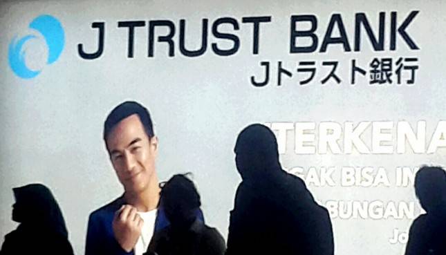 Bank JTrust-Uang Teman Kerja Sama Salurkan Kresit Rp15 Miliar