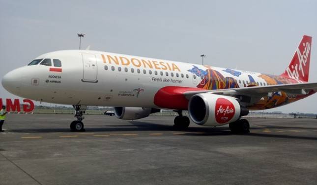 Menko Luhut Sebut AirAsia akan Jadikan Bandara Silangit Hub