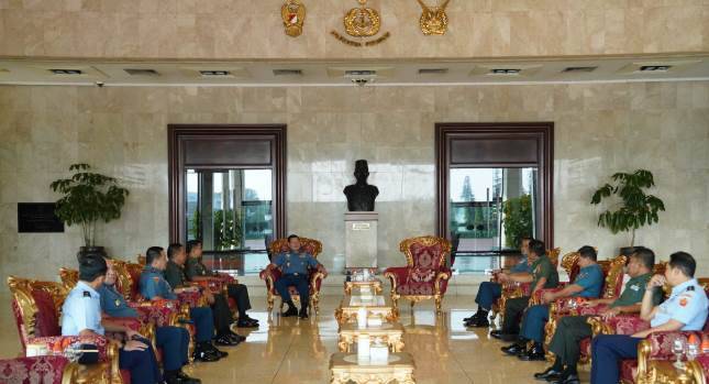 Panglima TNI Laksamana Yudo Margono Gelar Temu Pagi dengan PJU Mabes TNI