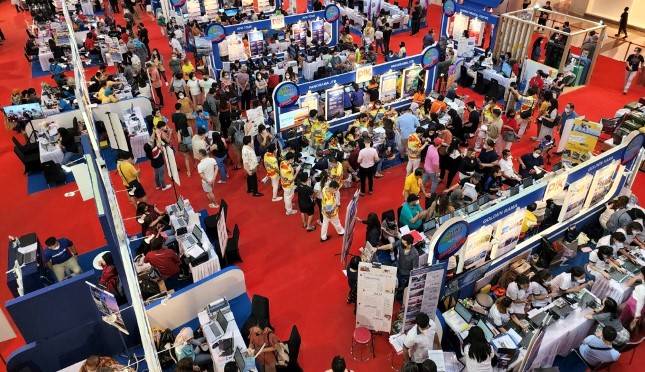 ASTINDO Travel Fair Hadirkan Berbagai Harga Promo Tiket Pesawat dan Paket Wisata