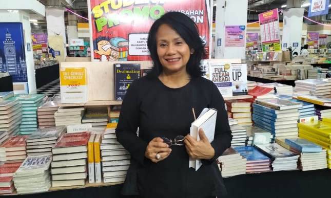 Serunya Liburan Tahun Baru Di Bazaar Buku Terbesar, Big Bad Wolf Boooks (BBW) Mall Alam Sutera