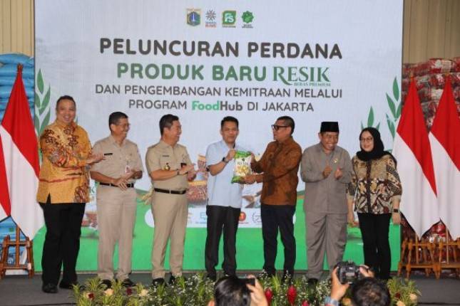 Keren! Sambut Tahun 2025,  Food Station Luncurkan Program FoodHub dan Beras Resik