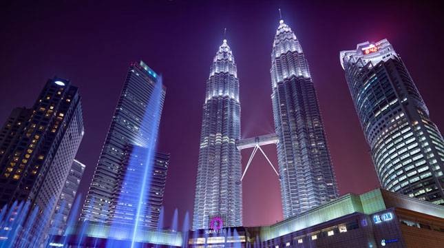Malaysia Larang Pertemuan dalam Jumlah Besar saat Perayaan Tahun Baru