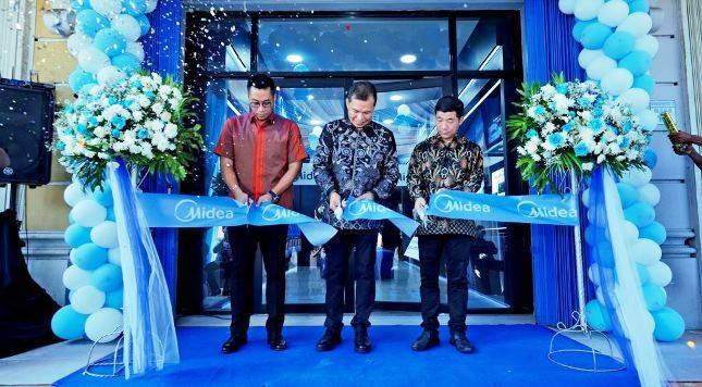 Midea Resmikan Kitchen Pro Shop di Gading Serpong, Hadirkan Solusi Peralatan Dapur Terlengkap