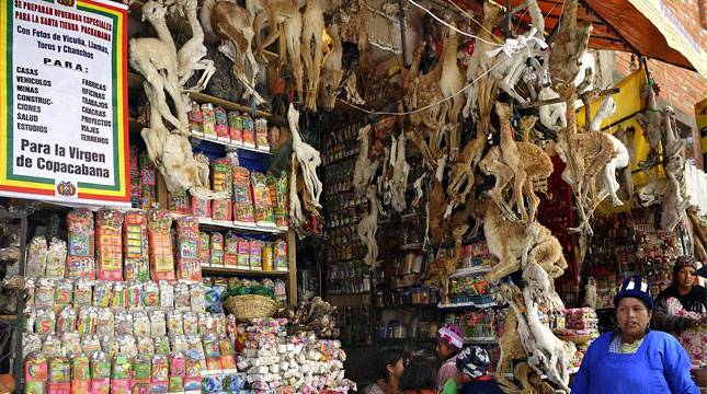 Mulai Dari Janin Hewan, Pasar Ini Jual Barang-Barang yang Tak Biasa, Seperti Apa ya?