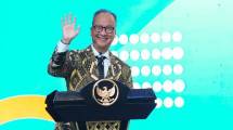 Menperin Agus Gumiwang Tengah Godok Insentif Kendaraan Listrik TKDN Tinggi