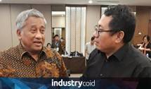 Ketua Dewan Pers M Nuh bersama Ketua SMSI Firdaus