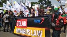 KSPI Soroti Hilangnya UMSK, Karyawan Kontrak, dan Outsourcing di Omnibus Law