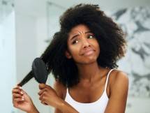 5 Bahan Alami untuk Rambut Keriting agar Nampak Sehat dan Berkilau