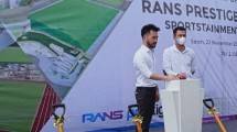 Raffi Achmad bersama Rudy Salim menekan tombol tanda dimulainya pembangunan Rans Prestige Sportainment seluas 2,3 ha di kawasan PIK 2