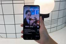 Samsung Galaxy S22 Series 5G yang mampu memberikan berbagai kemudahan untuk membuat konten TikTok yang FYP. (Foto: Humas PT Samsung Electronics Indonesia)