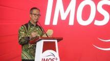 Menteri Perindustrian Agus Gumiwang Kartasasmita