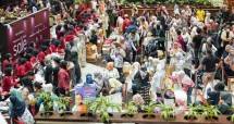 Modinity Warehouse Sale 2024 menghadirkan berbagai brand ternama di bawah naungan Modinity, termasuk Buttonscarves, Buttonscarves Beauty, Benang Jarum, Nada Puspita, dan Zyta Delia. 