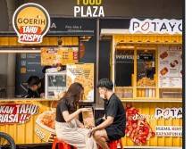 Dari Kelas Kuliah Jadi Brand Kuliner Populer, Mahasiswa BINUS Ini Ubah Tahu Goreng Jadi Camilan Kekinian